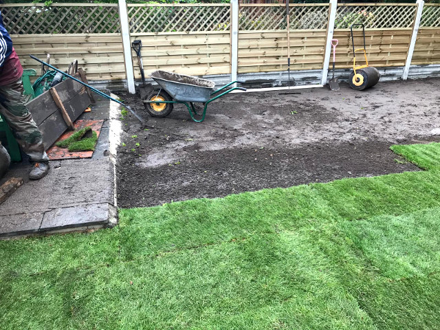 ealing-gardener-W13-London-01